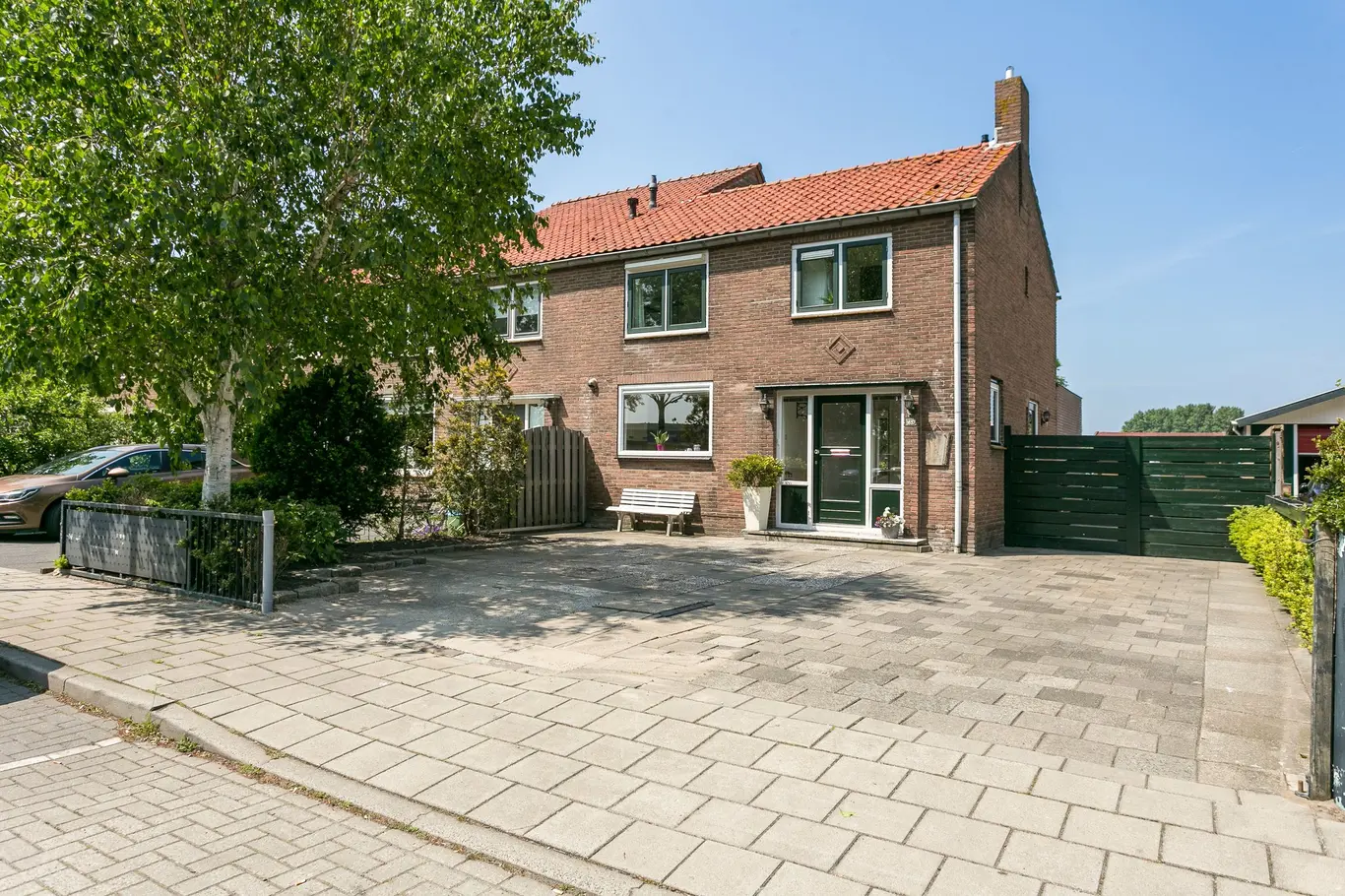 Hoofdweg 1657 ABBENES