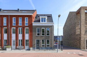 Kruisweg 839, HOOFDDORP