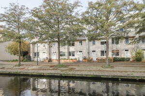 Charta 77-Vaart 32, HAARLEM