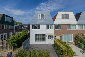 Van den Berghlaan 367 HOOFDDORP Van den Berghlaan 367 HOOFDDORP
