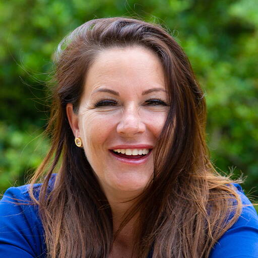 Daniëlle Damstra Daniëlle Damstra